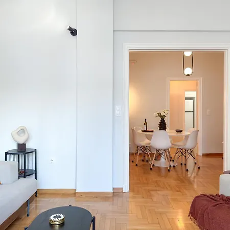 Acropolis View 4 Bedroom Flat Athens
