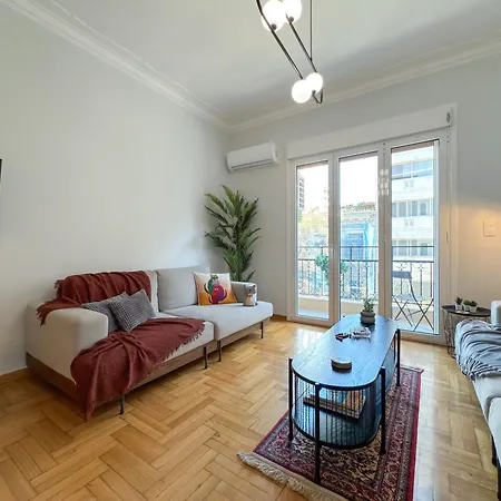 Acropolis View 4 Bedroom Flat * Athens