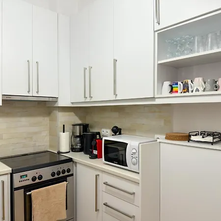Acropolis View 4 Bedroom Flat * Athens